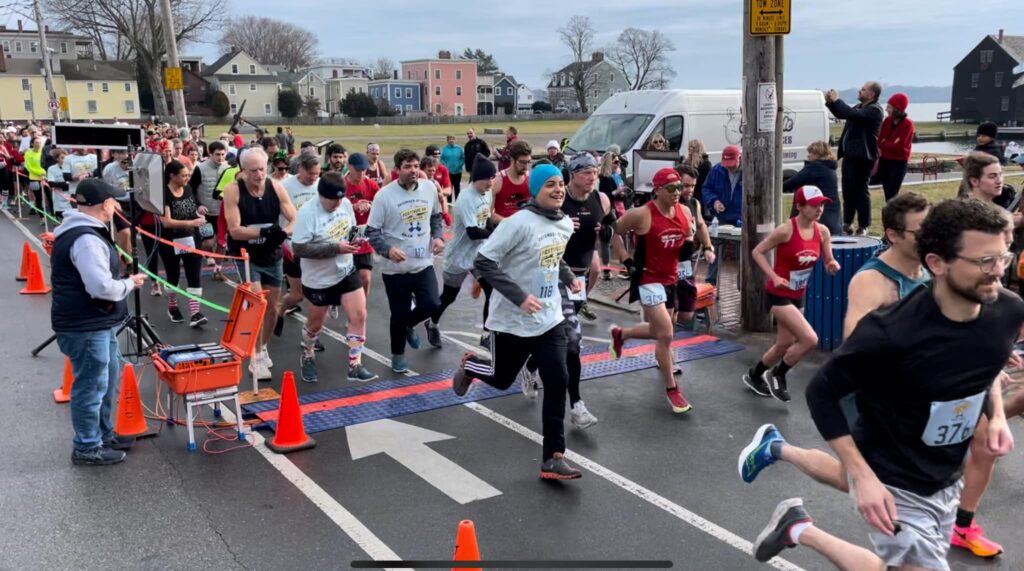 At the starting line of the Festivus 5K for Autism, Salem MA, December 11, 2023.